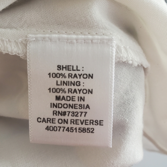 Elle Tank Red, White, and Blue Pattern Layered Size Small - Picture 6 of 8